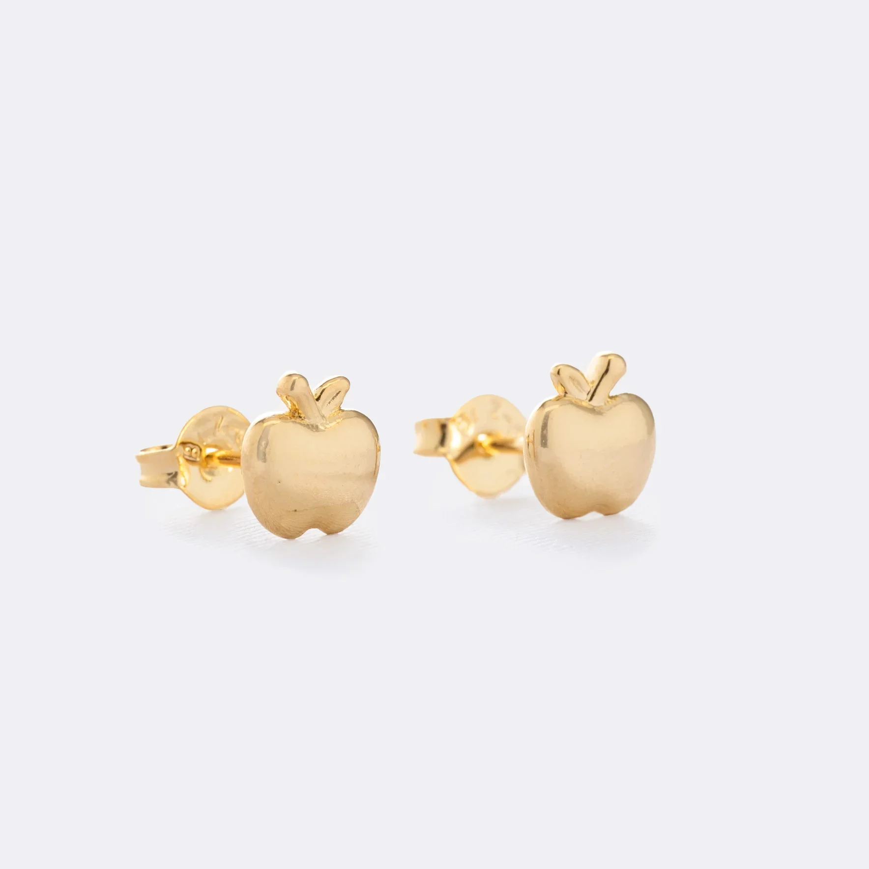 A Apple